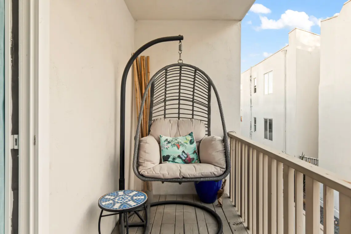 0d3aafc6 b5e9 4813 93bd 481218723e7c