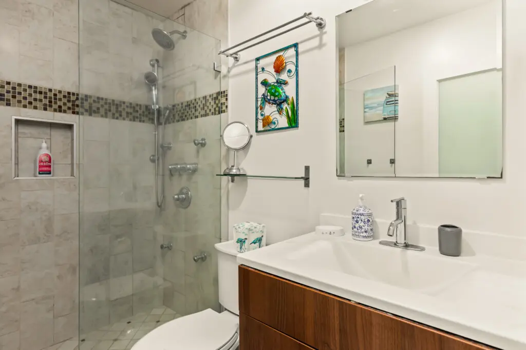 1c1a7d15 4b4e 45b2 bf15 a38192bae155