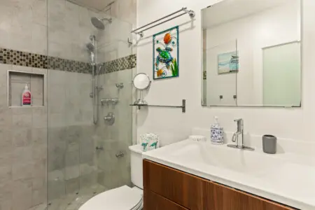 1c1a7d15 4b4e 45b2 bf15 a38192bae155