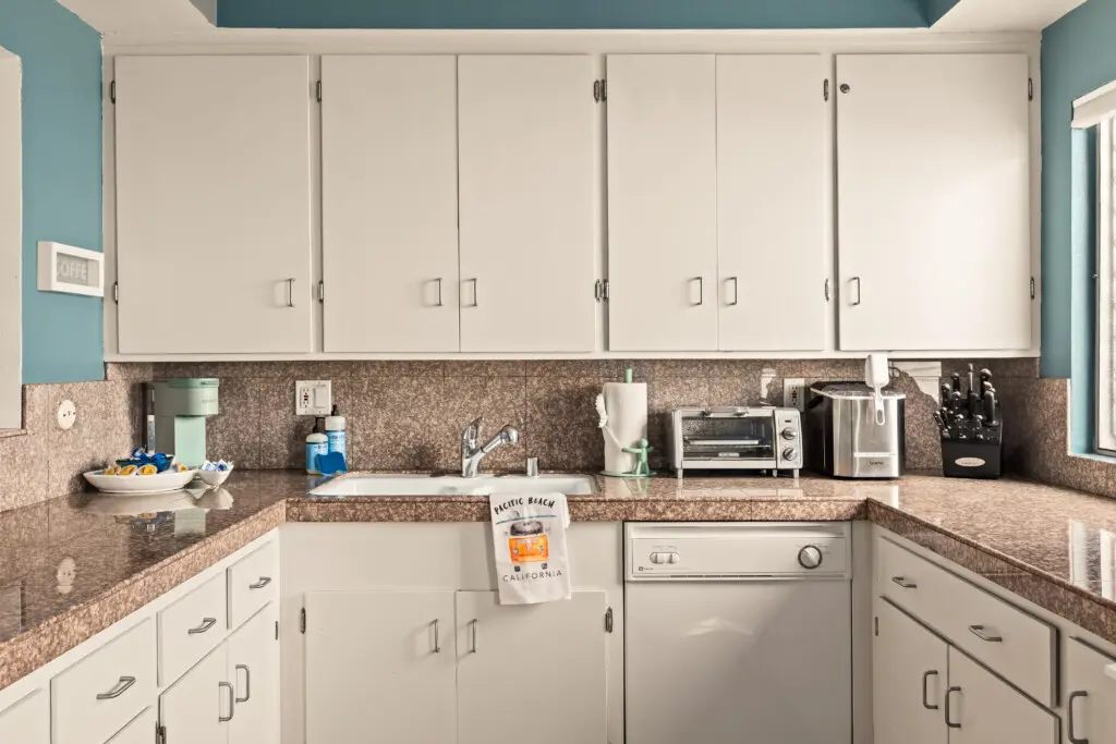 35c20a3e 28f7 4a38 a66d db38e4456ad6