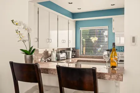 4a5f382f c2d9 4b15 a1bb e5ffbd94bffd