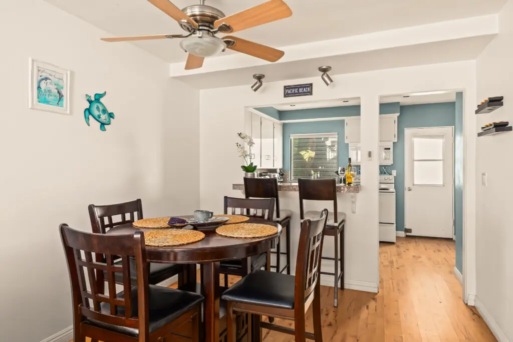 74ca9941 1744 4e15 9e56 372ef5d73421