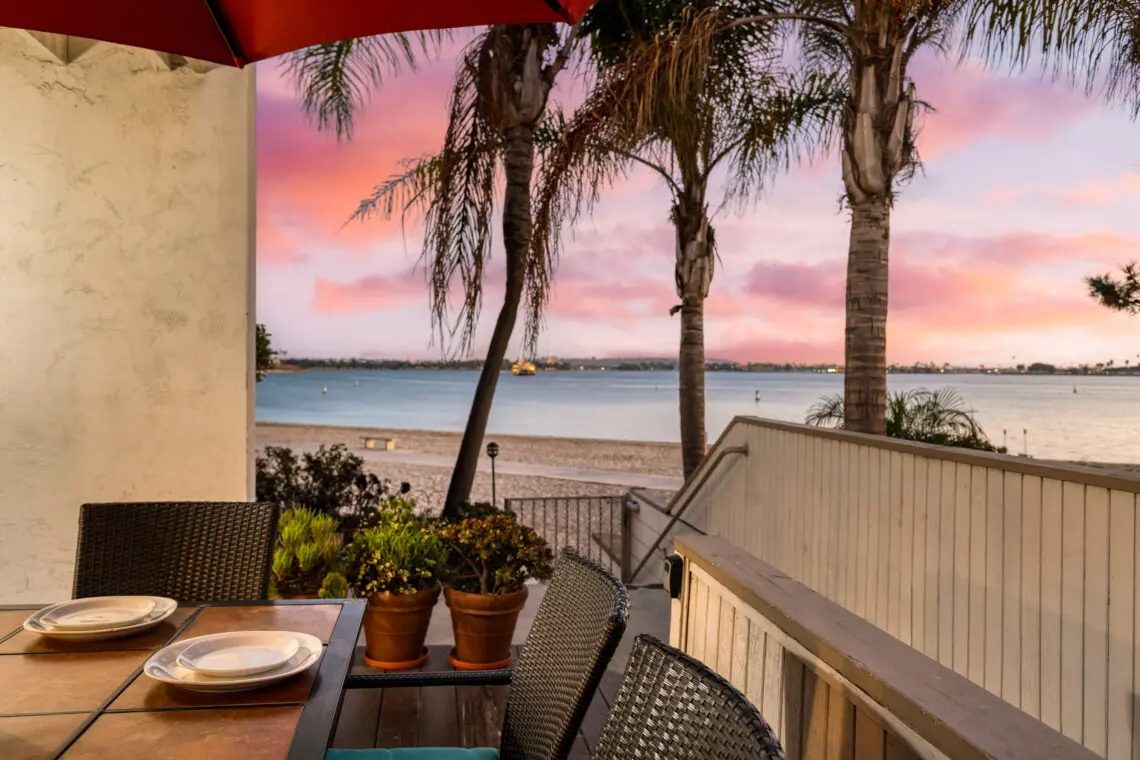 7d63ddbd 7efe 42c7 b5cf a9175fb4a78d