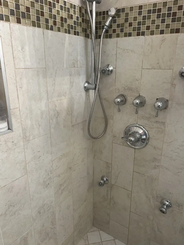 c7ff927d df11 455e 9068 568f270c6d27