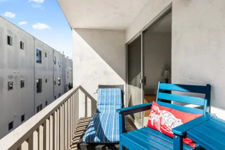 e55fcf75 2a36 4033 8562 e4ff538e2fc7