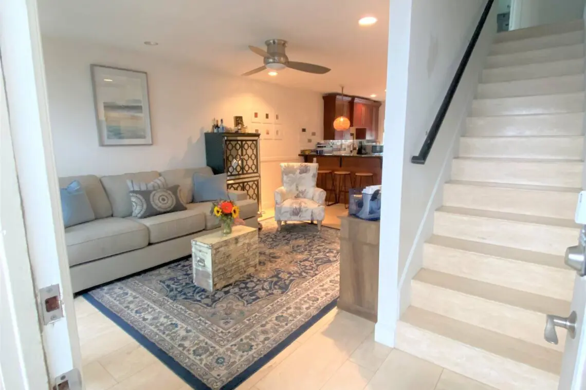 e789e05b ac8e 48dd a8a4 3dfa77907ec1