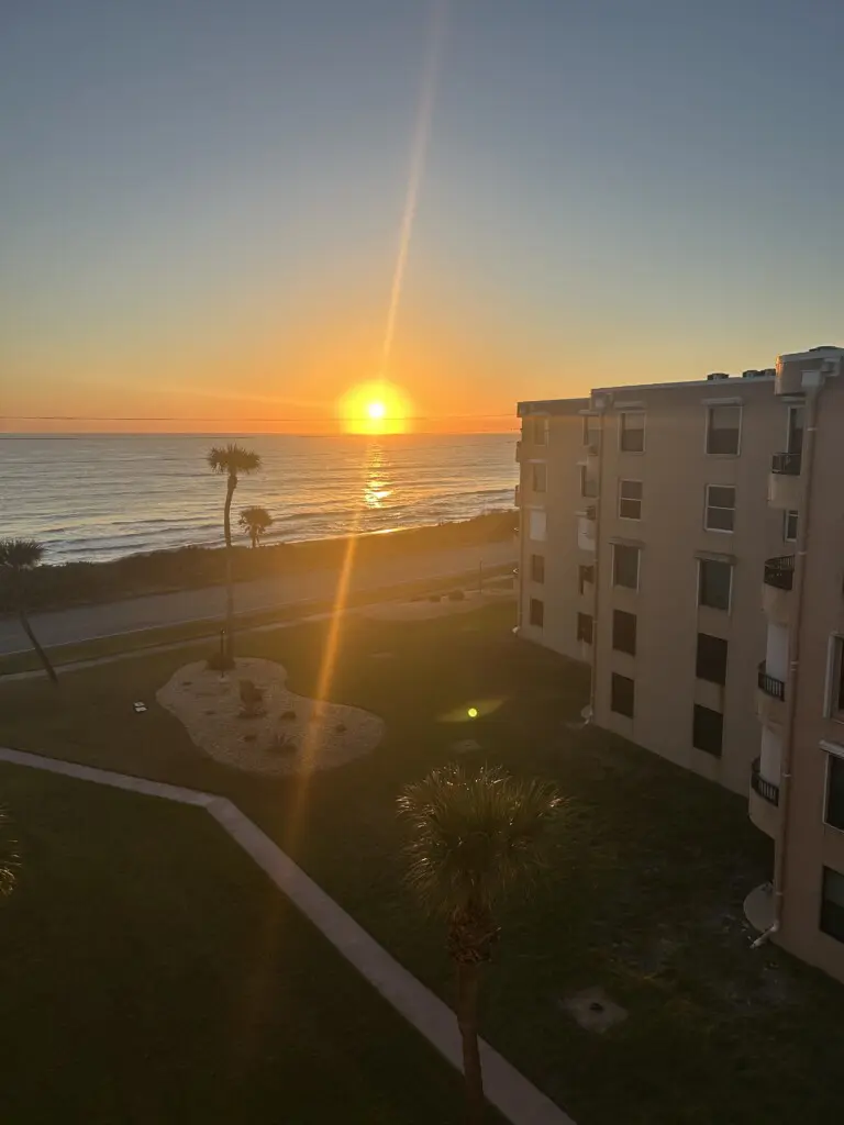 0838d7b9 0adb 4b4c 8baa bd125695e0f0