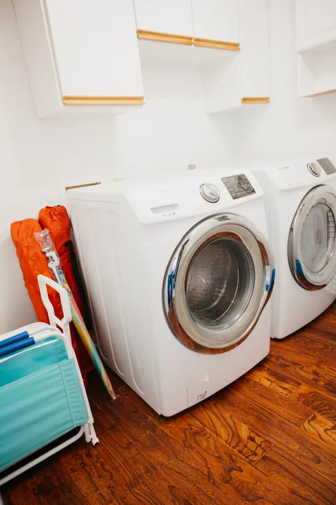 64b7e96d e822 41e9 914c fff074e323fa